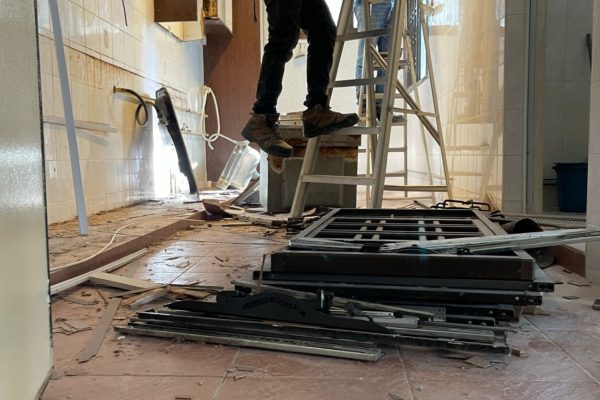 15b64be7-f98d-4a1a-ae00-4c6707032029