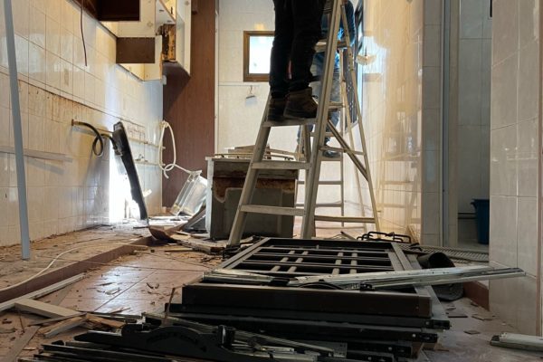 44c27bdf-a476-47c1-89d8-b958c9b70c75