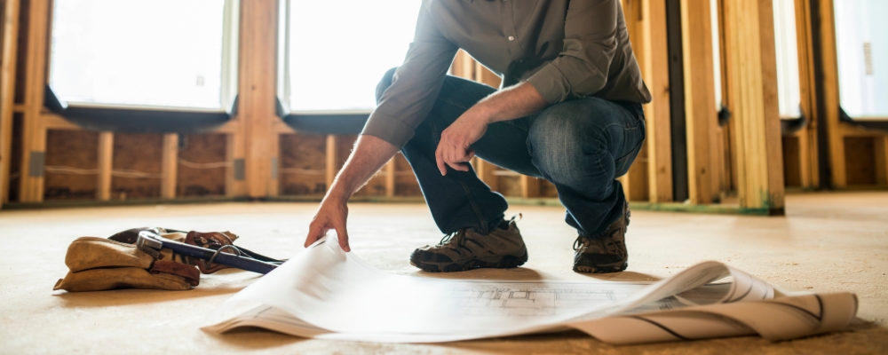 What to Know Before Hiring A Renovation Contractor for Your Hom